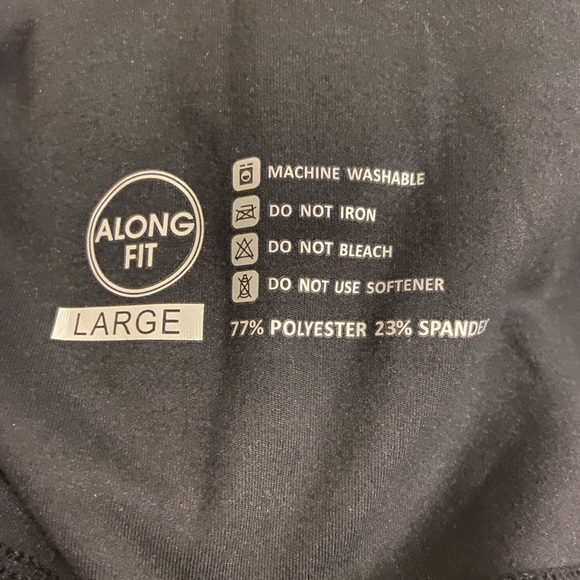 ALong Fit Black Legging with Pockets!, Size Large - Picture 7 of 7